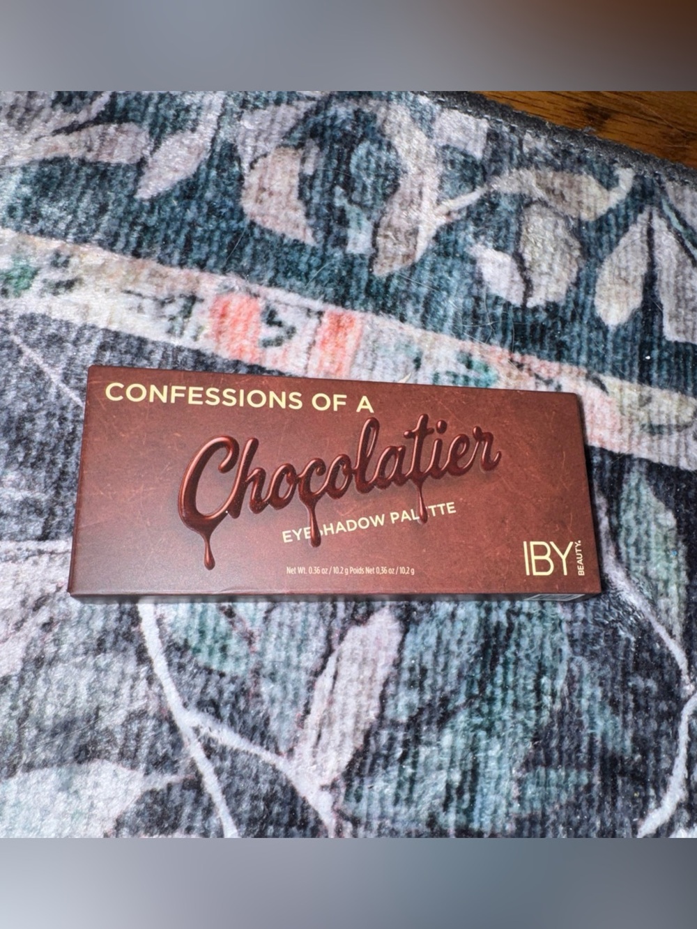 IBY Confessions of a Chocolatier Eyeshadow Palette - Brown